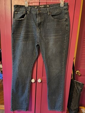 MBX Los Angeles Men’s Dark Wash Blue Jeans size 38x32